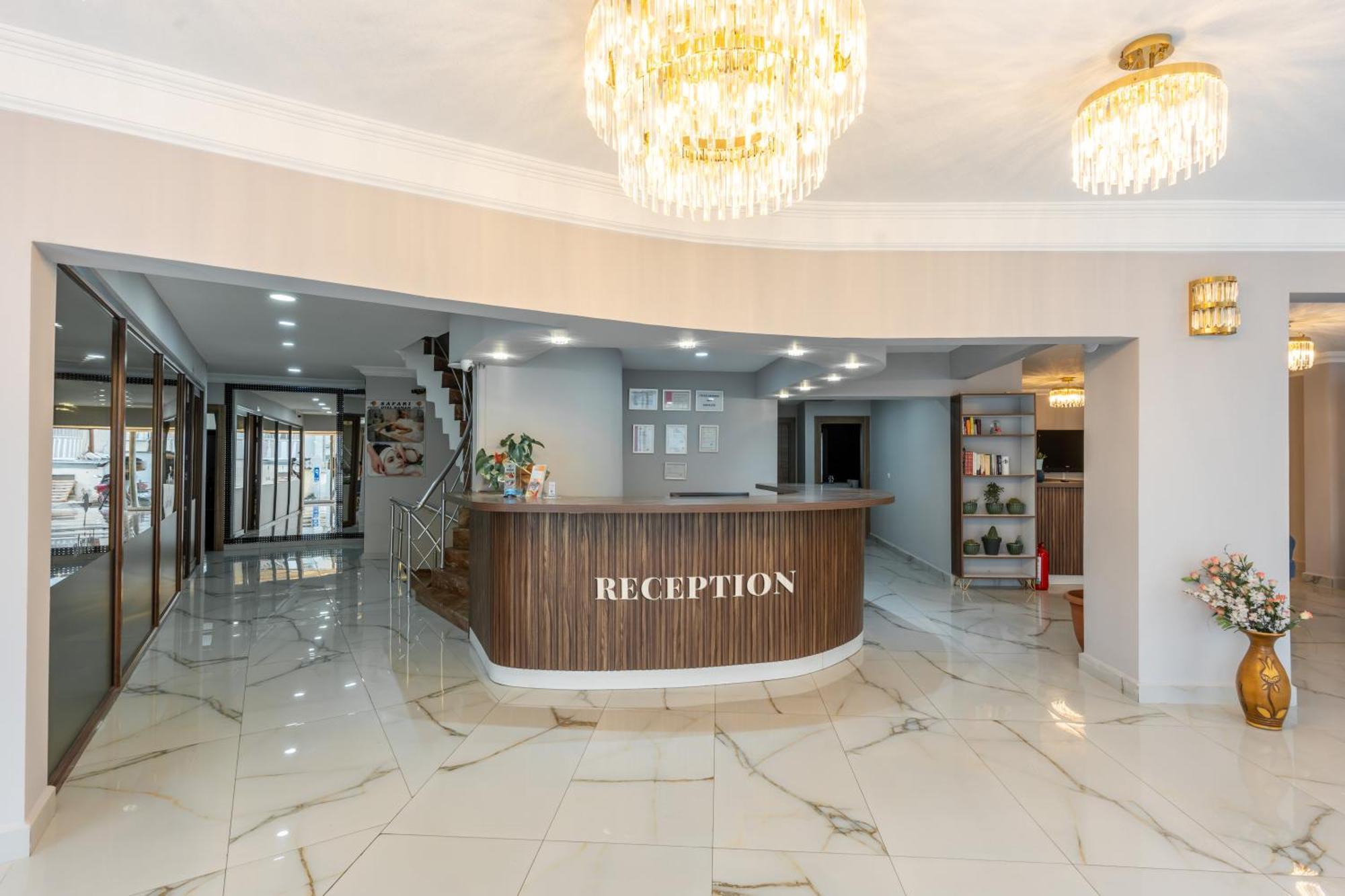 Safari Otel 안탈리아 외부 사진